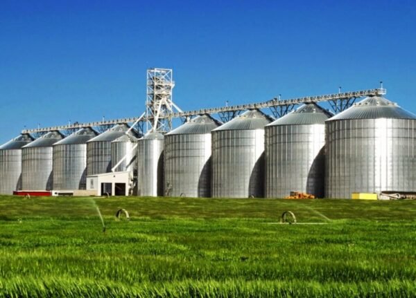 SILOS PARA ARMAZENAMENTO DE MATERIAIS - Image 3